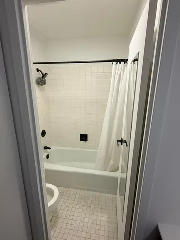 4300 West Ford City Drive Chicago IL 60652
