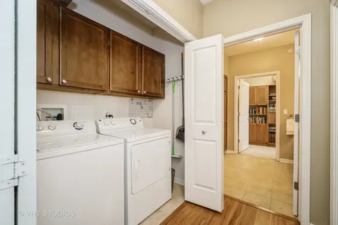 2220 Founders Drive Northbrook IL 60062
