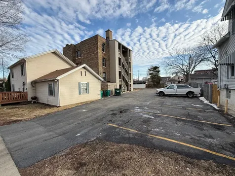 209 North Center Street Joliet IL 60435