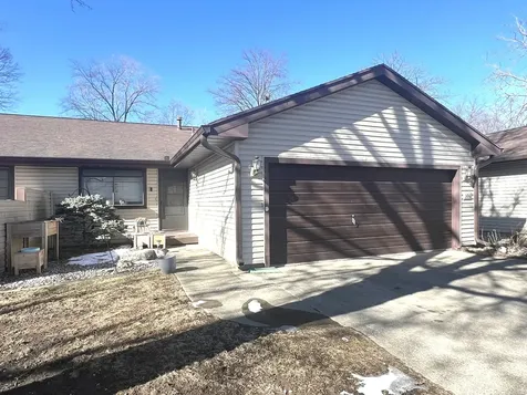106 Spring Circle Urbana IL 61802