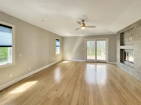 1669 Barberry Circle Freeport IL 61032