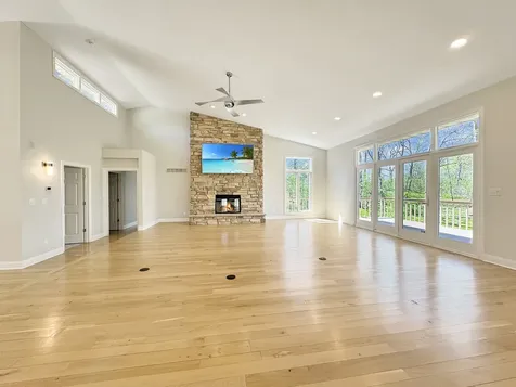 1669 Barberry Circle Freeport IL 61032