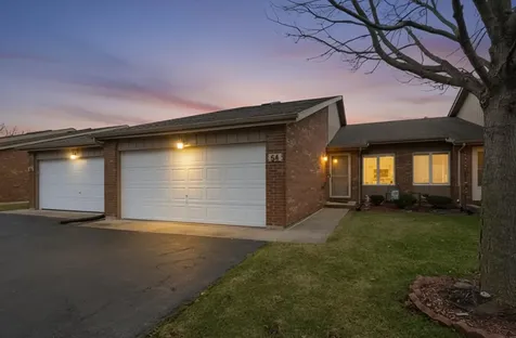 54 Village Woods Drive Crete IL 60417
