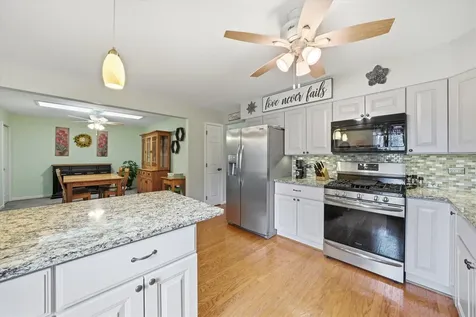 54 Village Woods Drive Crete IL 60417