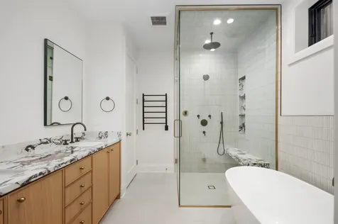 3617 North Magnolia Avenue Chicago IL 60657
