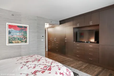 180 East Pearson Street Chicago IL 60611