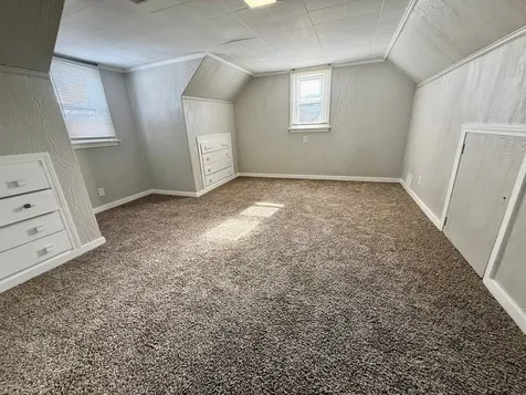 14448 Kilbourne Avenue Midlothian IL 60445