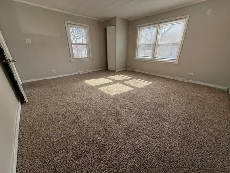 14448 Kilbourne Avenue Midlothian IL 60445