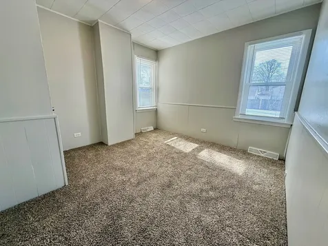 14448 Kilbourne Avenue Midlothian IL 60445