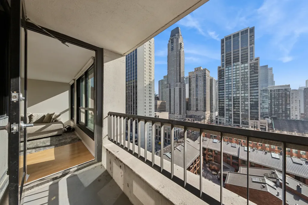 1030 North State Street Chicago IL 60610