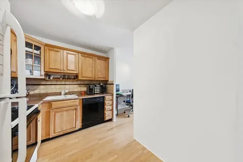 1030 North State Street Chicago IL 60610