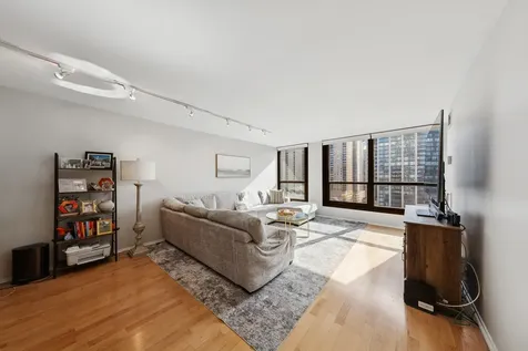 1030 North State Street Chicago IL 60610