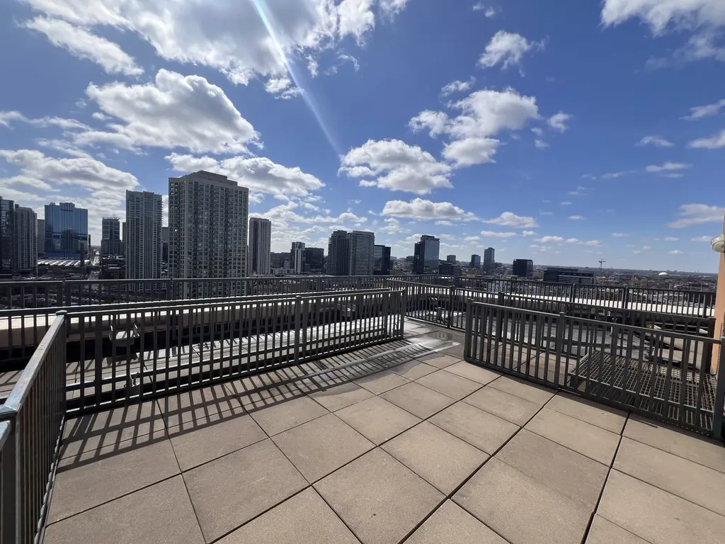 600 North Kingsbury Street Chicago IL 60654