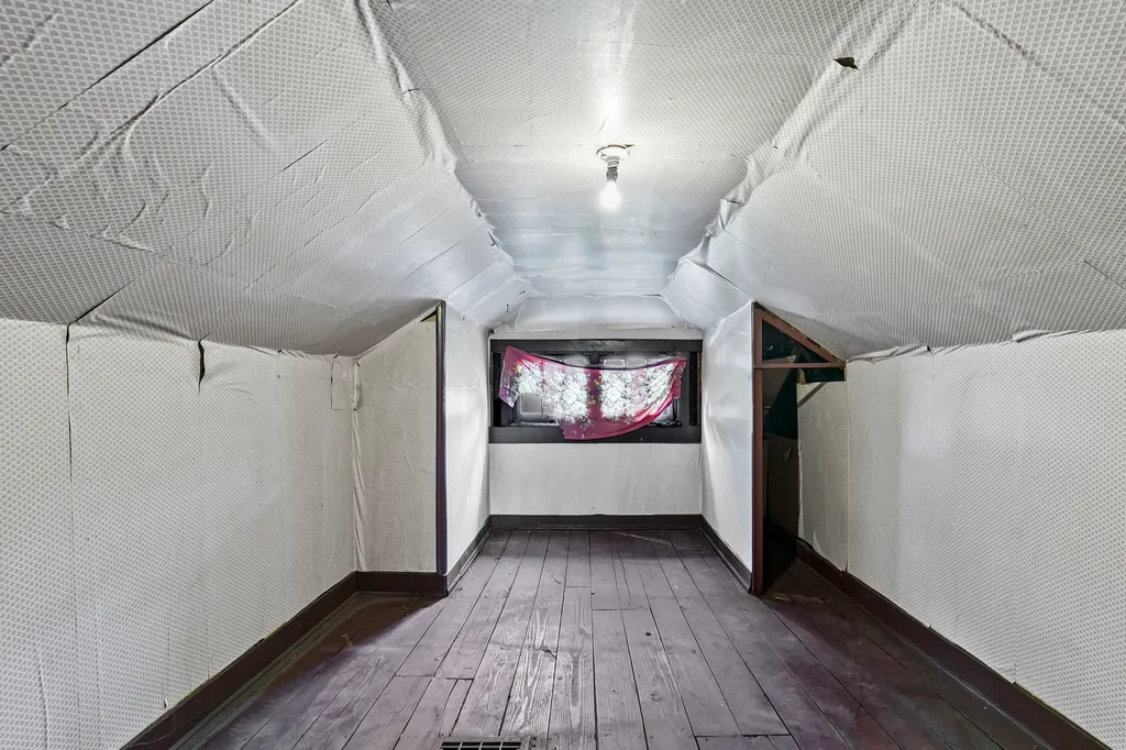 6536 South Rhodes Avenue Chicago IL 60637