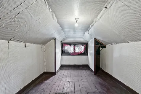 6536 South Rhodes Avenue Chicago IL 60637