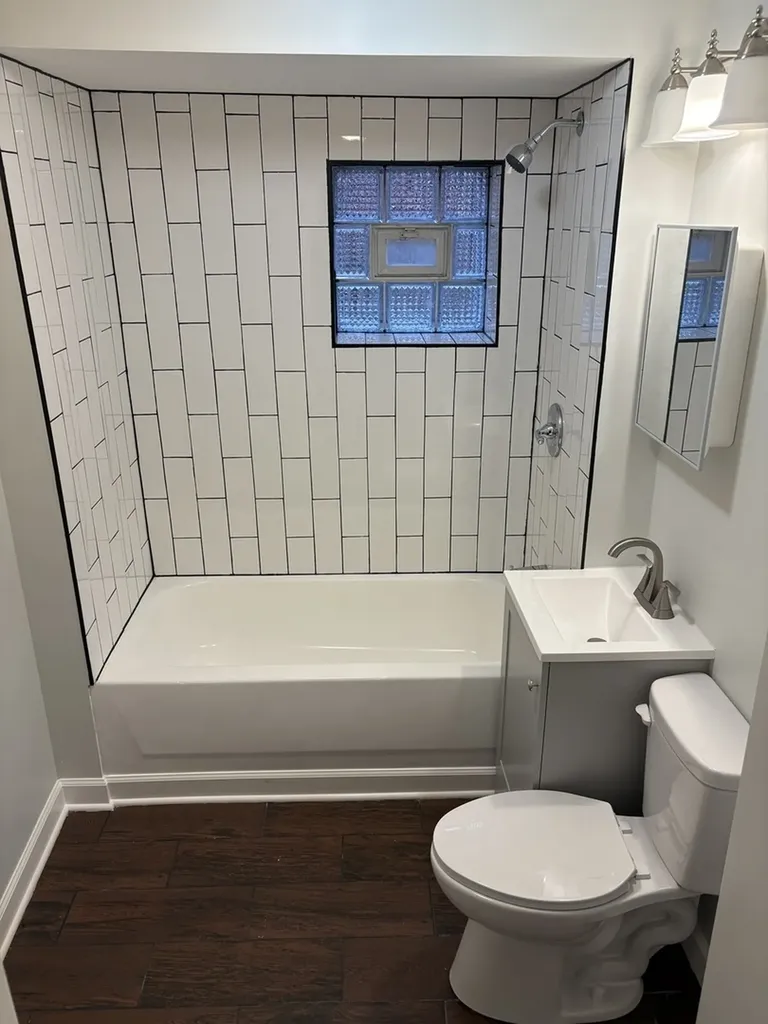 1642 South Karlov Avenue Chicago IL 60623