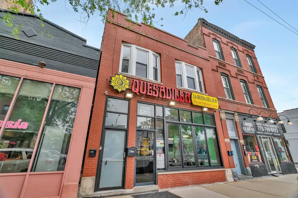 2237 North Western Avenue Chicago IL 60647