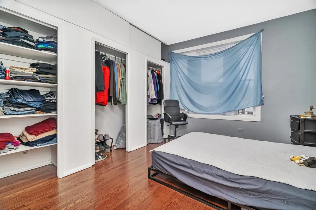 2237 North Western Avenue Chicago IL 60647