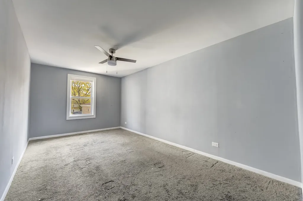 2530 North Neva Avenue Chicago IL 60707