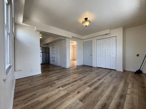 2530 North Neva Avenue Chicago IL 60707