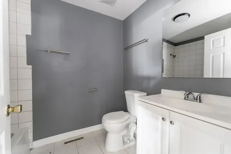 2530 North Neva Avenue Chicago IL 60707