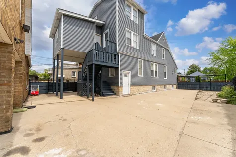 2530 North Neva Avenue Chicago IL 60707