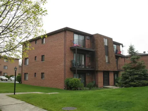 709 West 65th Street Westmont IL 60559