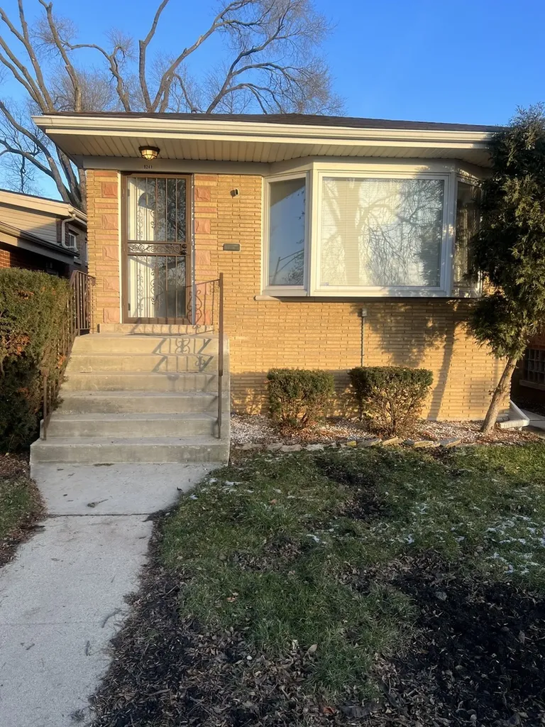 9241 South Emerald Avenue Chicago IL 60620