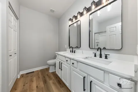 733 South Mecosta Lane Romeoville IL 60446