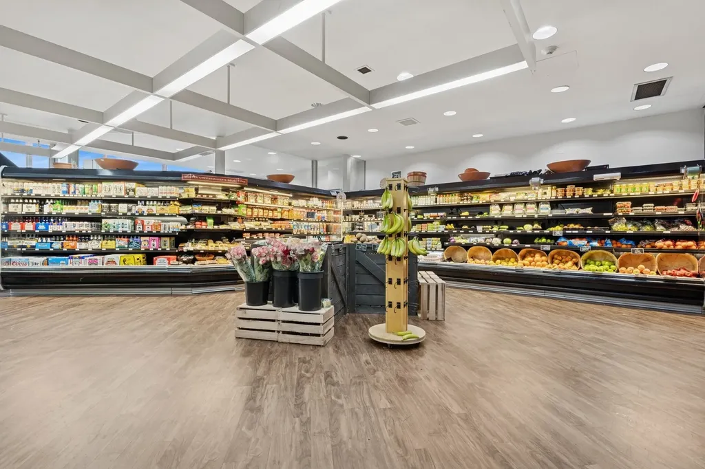 175 East Delaware Place Chicago IL 60611