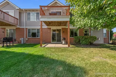 1028 Draper Road Mchenry IL 60050