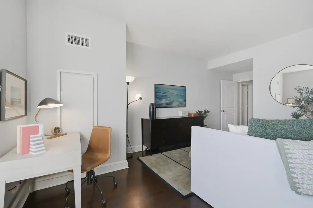 850 North Lake Shore Drive Chicago IL 60611