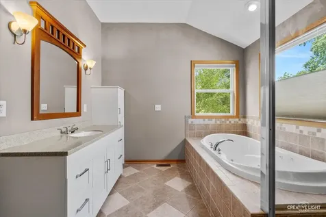 1606 Lake Holiday Drive Sandwich IL 60548