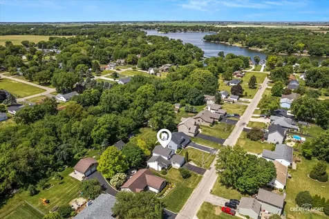 1606 Lake Holiday Drive Sandwich IL 60548