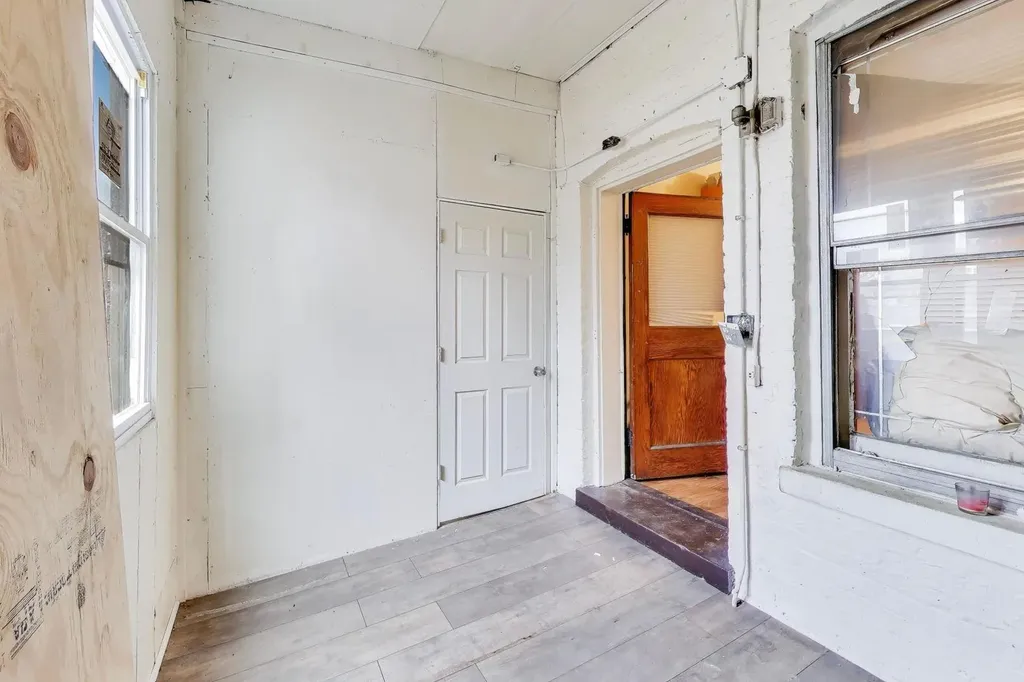 4820 West Washington Boulevard Chicago IL 60644