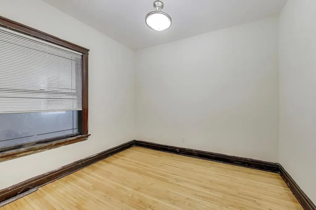 4820 West Washington Boulevard Chicago IL 60644