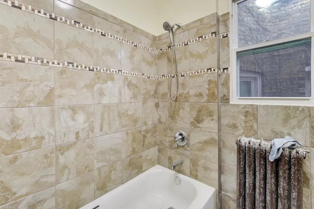 4820 West Washington Boulevard Chicago IL 60644