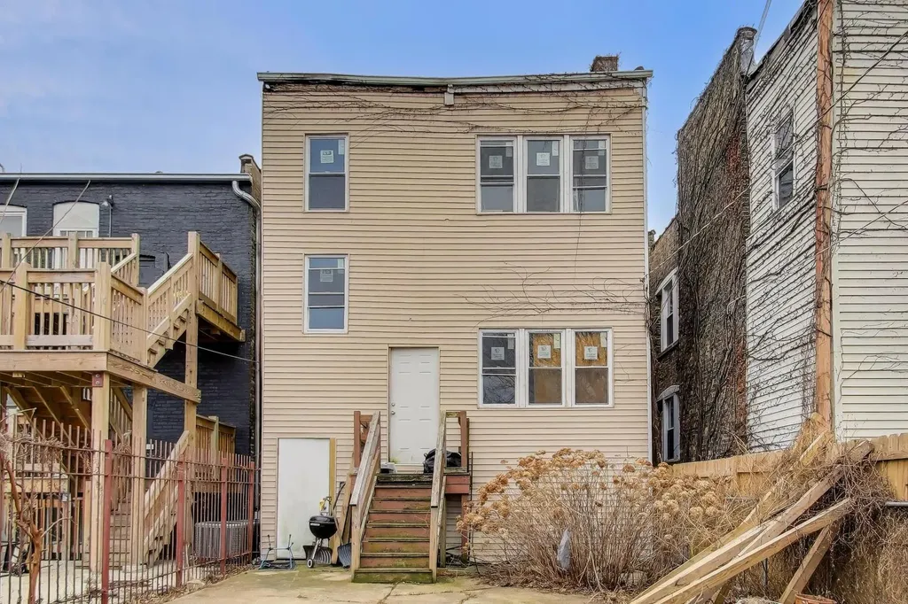 4820 West Washington Boulevard Chicago IL 60644