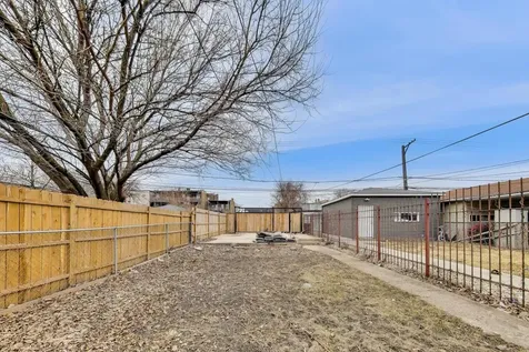 4820 West Washington Boulevard Chicago IL 60644