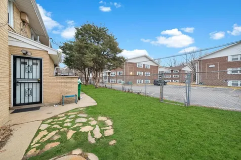 14526 Cottage Grove Avenue Dolton IL 60419