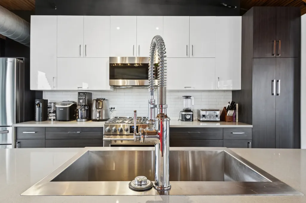 411 West Ontario Street Chicago IL 60654