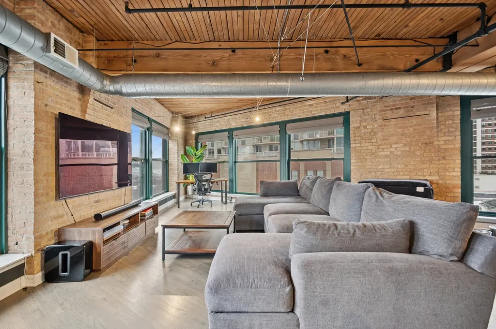 411 West Ontario Street Chicago IL 60654