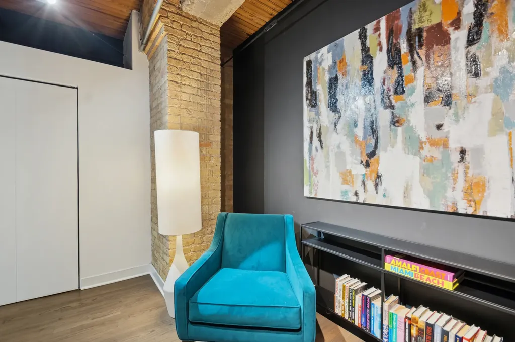 411 West Ontario Street Chicago IL 60654