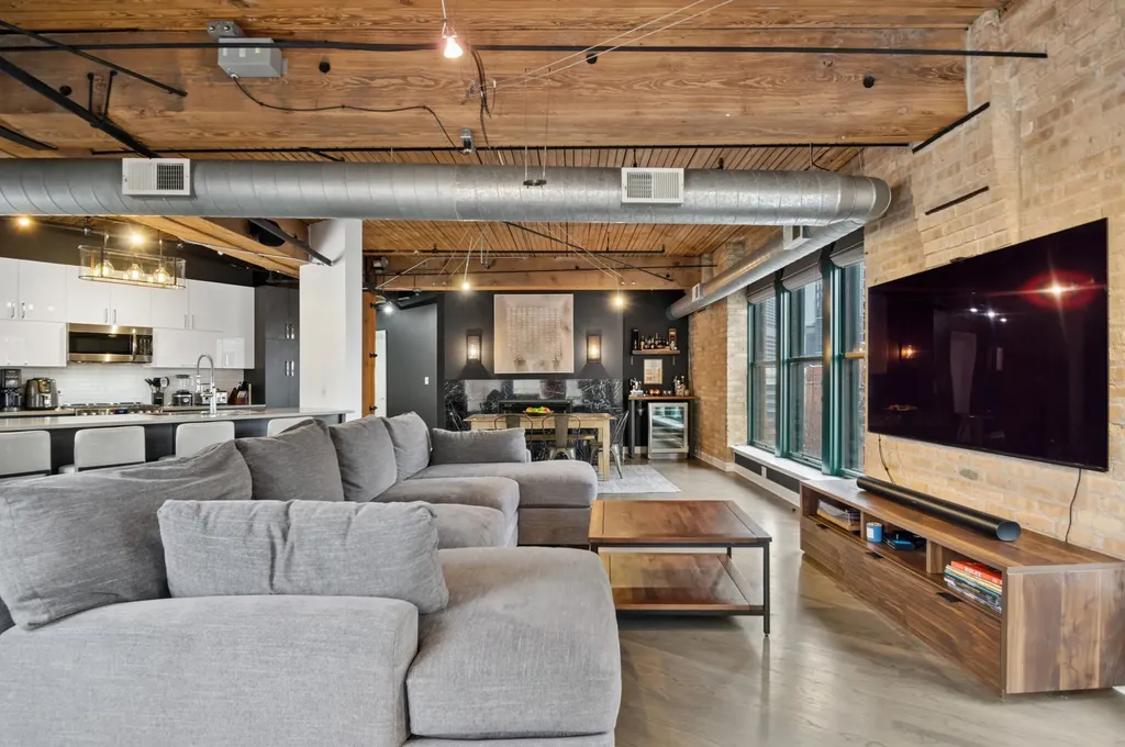 411 West Ontario Street Chicago IL 60654