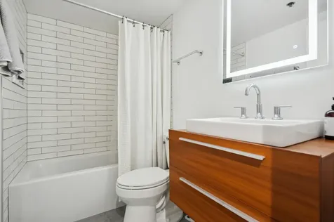 411 West Ontario Street Chicago IL 60654