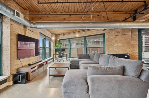 411 West Ontario Street Chicago IL 60654