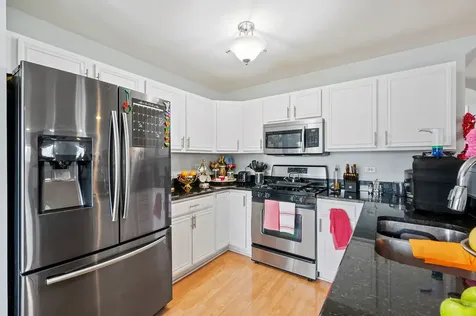 456 North Kelly Court Romeoville IL 60446