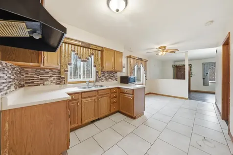 12442 South Wood Street Calumet Park IL 60827