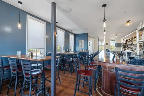 6811 Hickory Street Tinley Park IL 60477