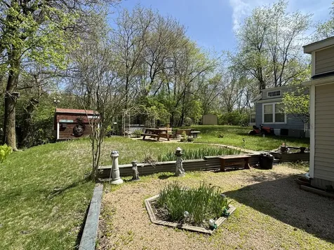21-79 Woodhaven Lake Sublette IL 61367
